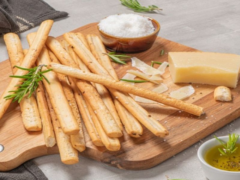 Baton Sale With Roumi Cheese