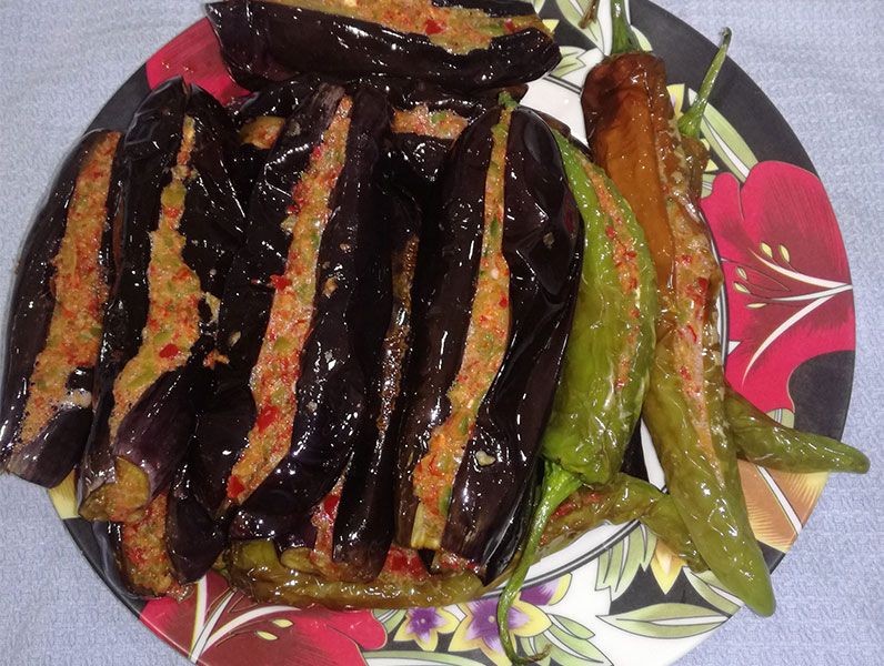 Fried Eggplant With Hot Sauce Sandwich