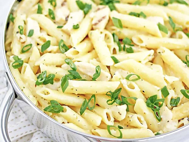 Chicken Strips With White Sauce Pasta