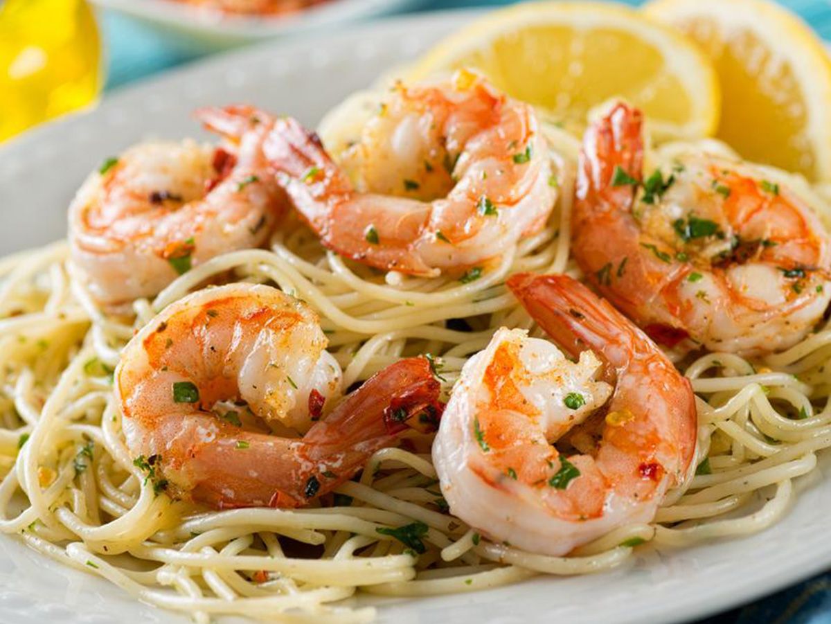 White Sauce Shrimp Pasta