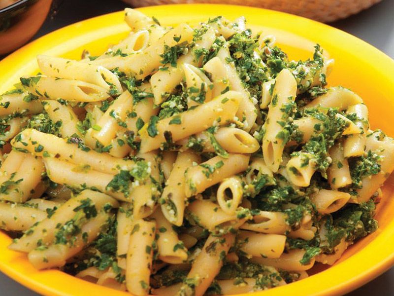Pasta With Basil And White Sauce