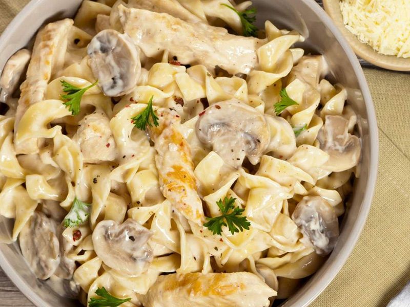 Penne Alfredo Chicken Pasta