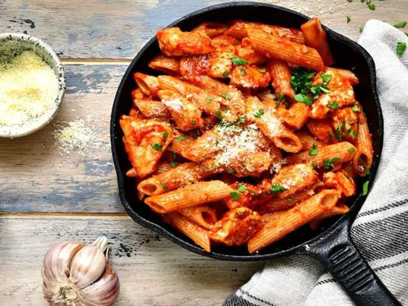 Pasta Red Sauce Chicken