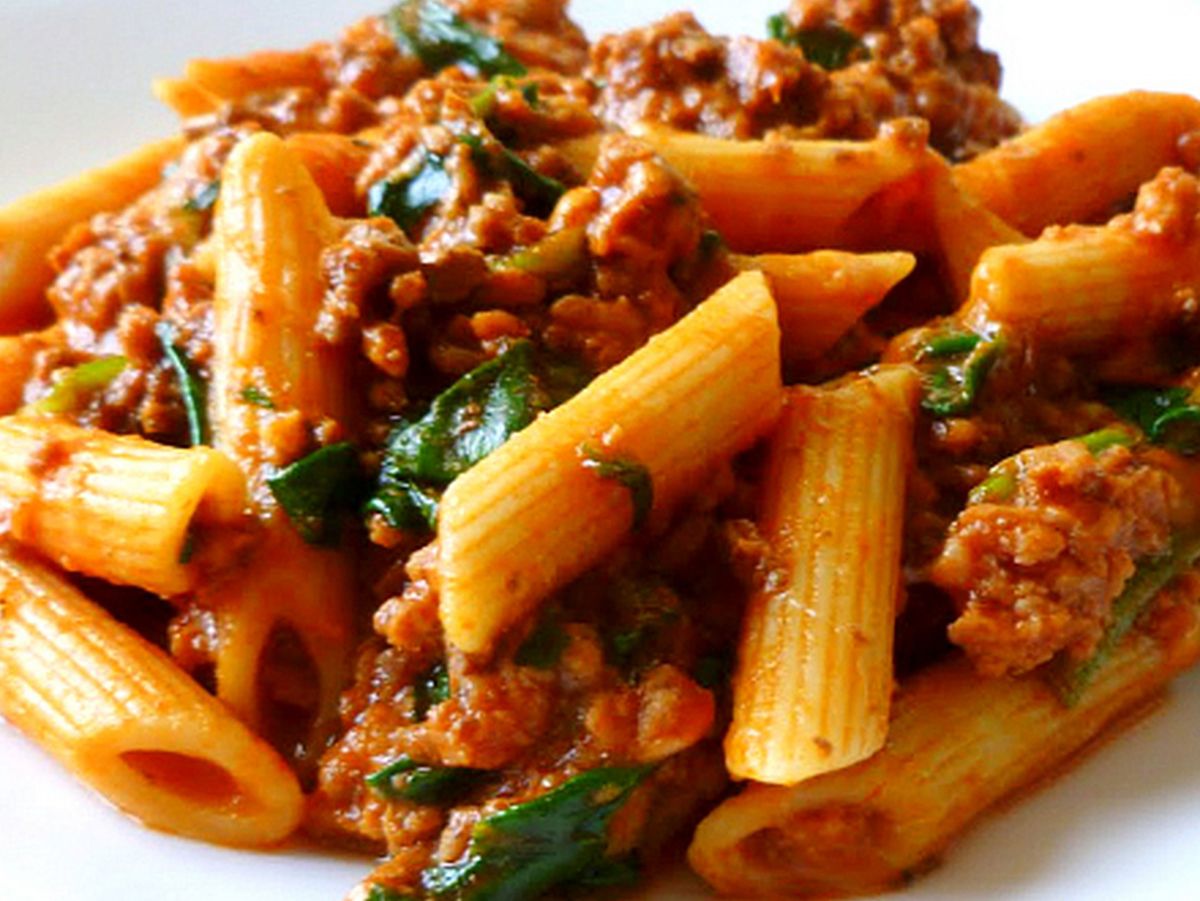 Minced meat pasta
