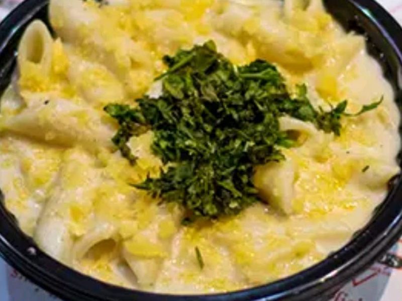 White Sauce Pasta
