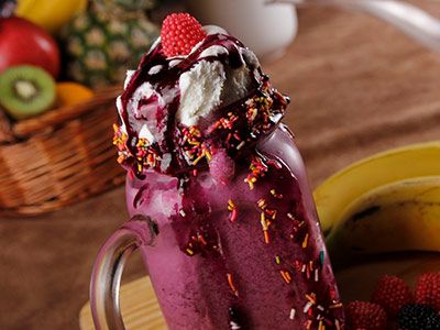 Banana Berry Cocktail