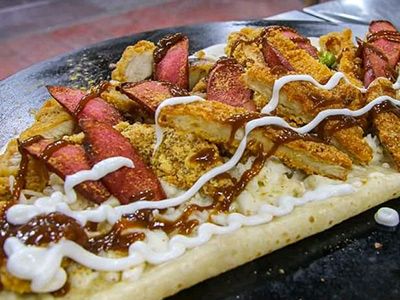Hot Dog and Chicken Pane