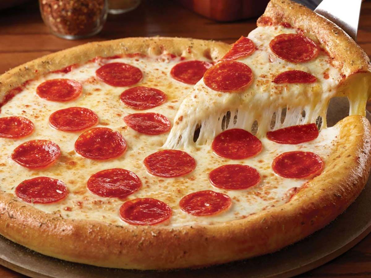 Pan Classic Pepperoni Pizza