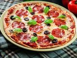Pepperoni pizza