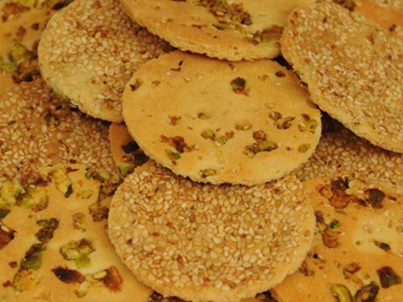 Barazek With Peanuts