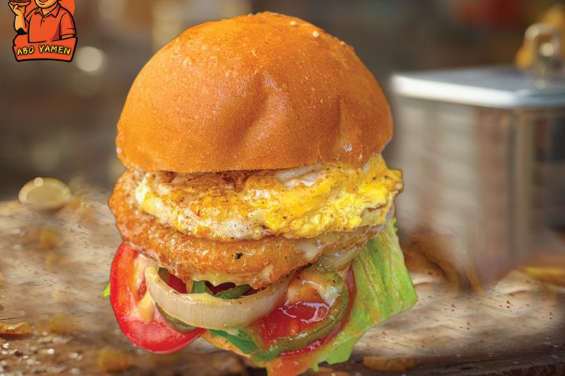 Chicken burger with egg