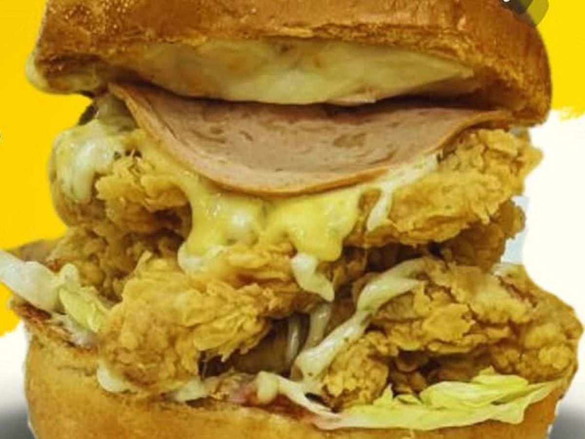 Chicken Burger Bazez Khales Chicken Sandwich