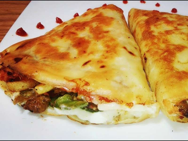 Beef With Eggs Burger Sandwich