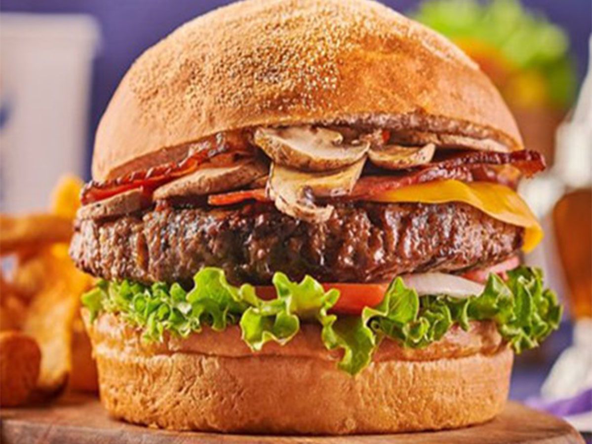 Fudge meat burger stuffed with cheese