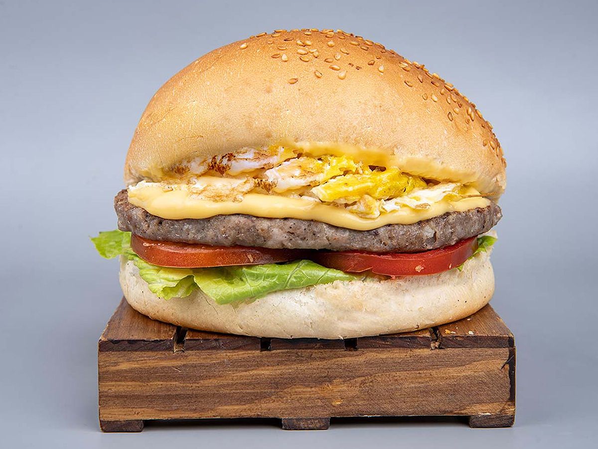 Plain meat burger