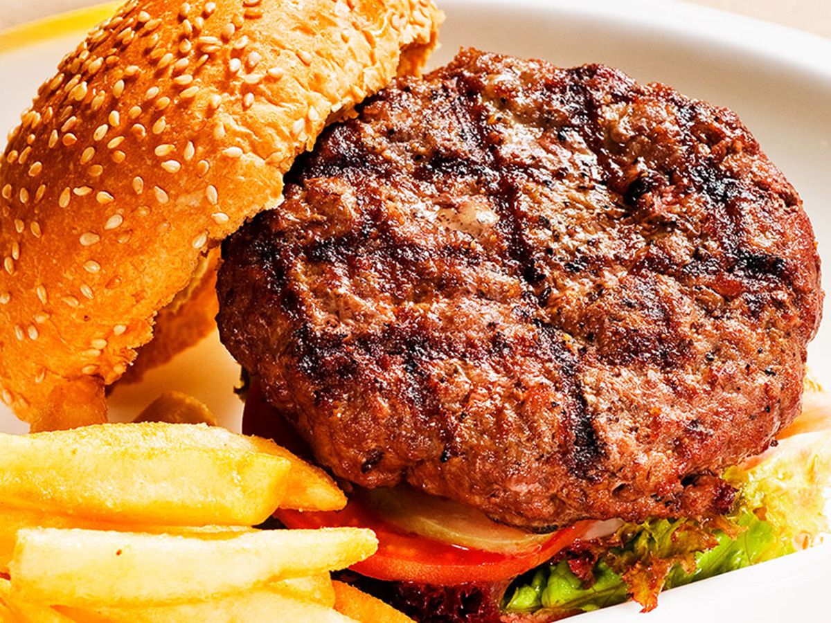 burger on Charcoal
