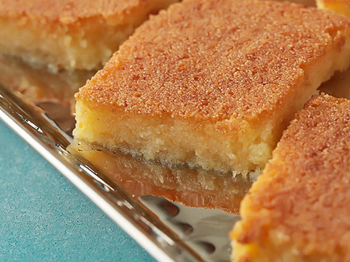 Plain basbousa