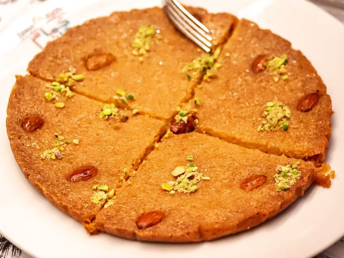 Basbousa With Nuts