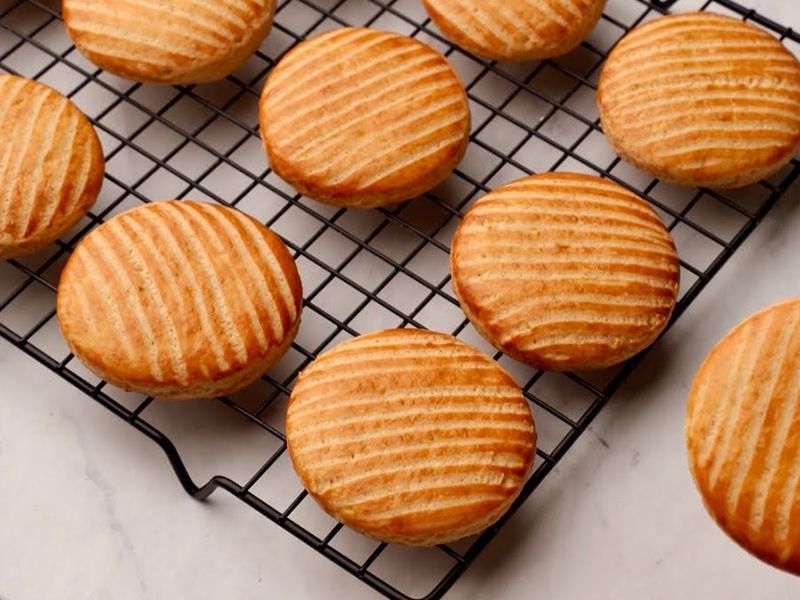 Orange Biscuit