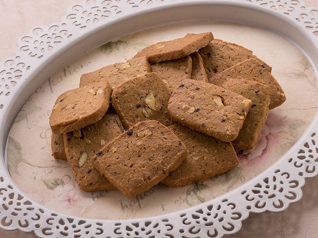 Biscuits With Coffee And Almonds
