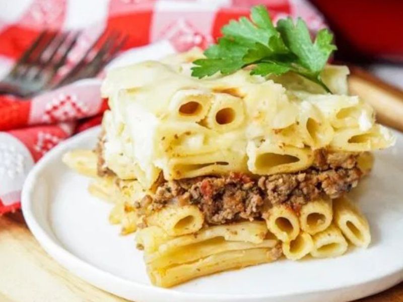 Bechamel Pasta With Meat