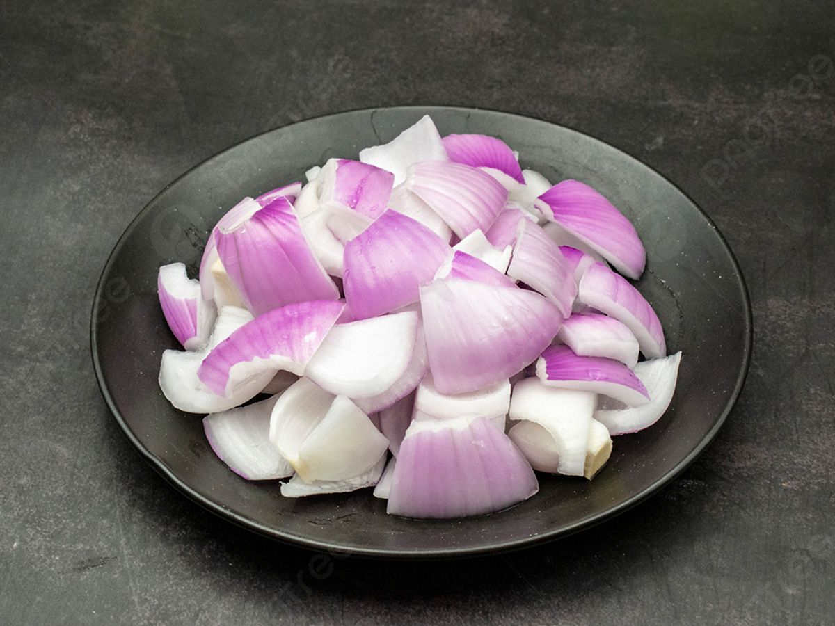 Onions With Da'aa And Lemon