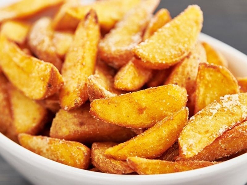 Pomme Frites Potatoes With Garlic