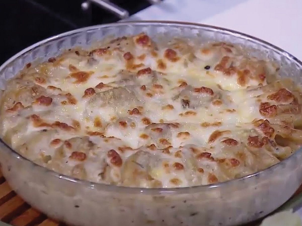 Potato Gratin Bechamel With Chicken