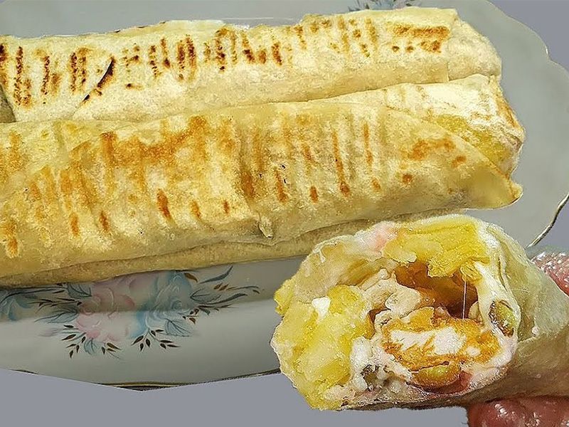 French Fries With Mozzarella Cheese Sandwich