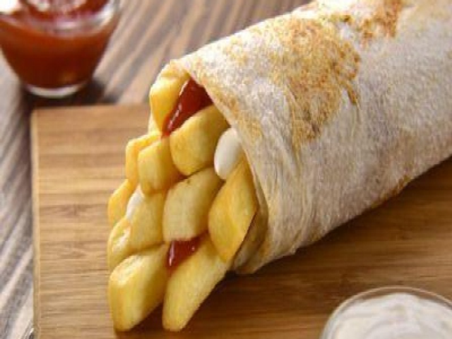 French Fries With Mozzarella Cheese Sandwich