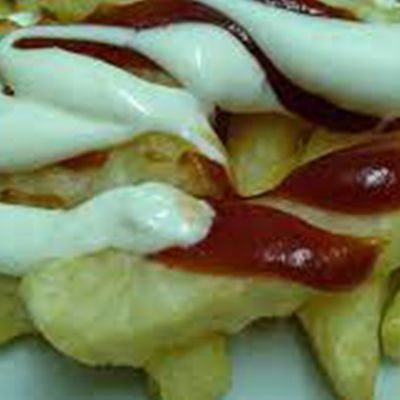 Breaded potato fingers sandwich