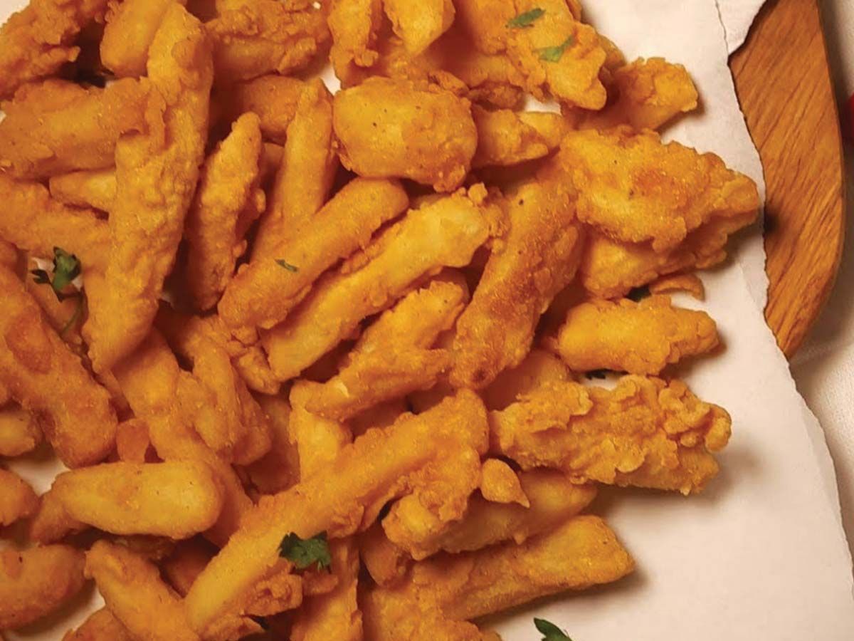 Friskes fries with Island sauce