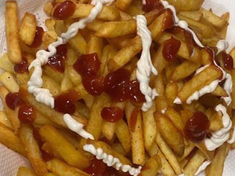 ketchup and mayonnaise potatoes