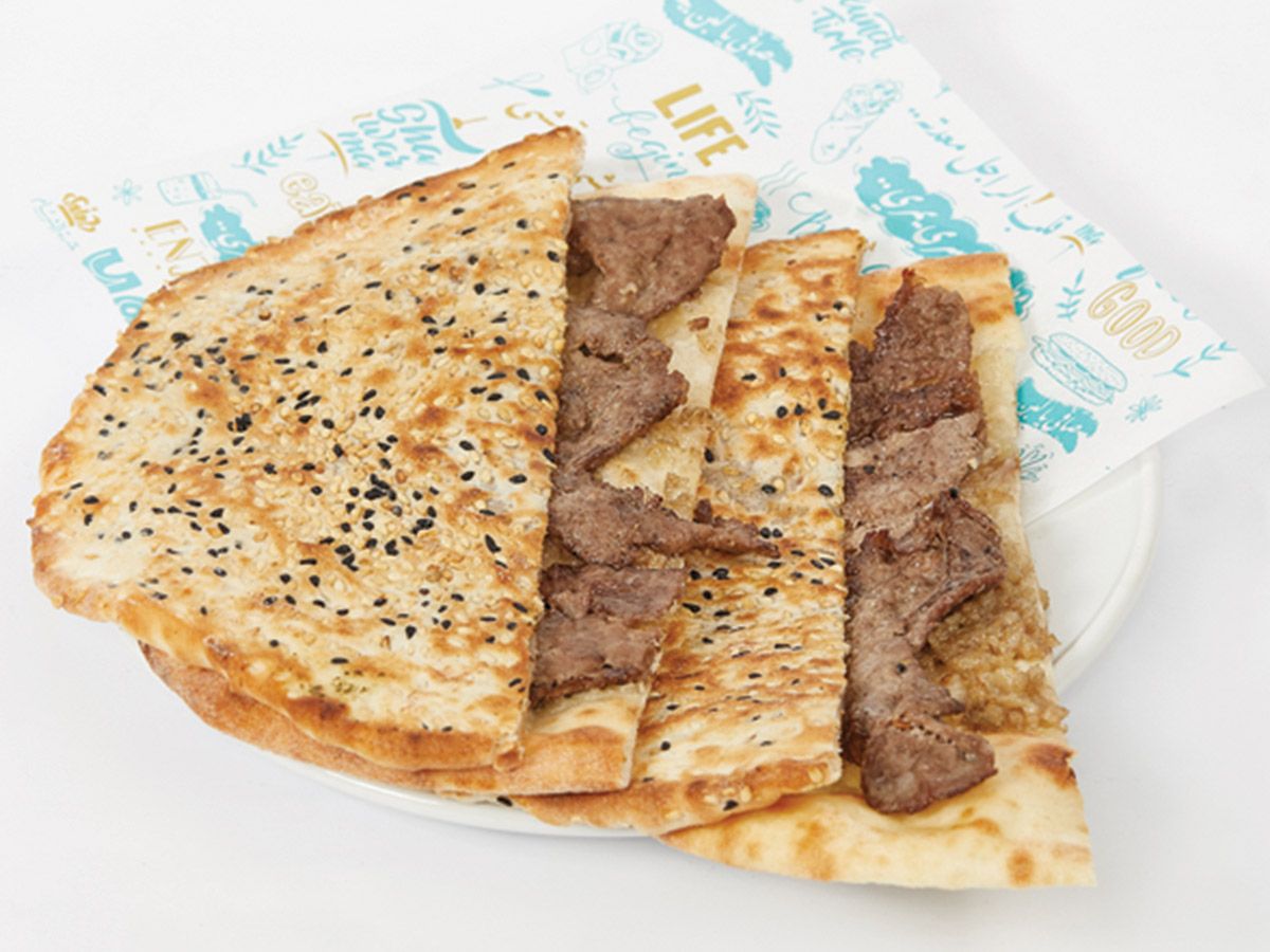 beefsteak with dough