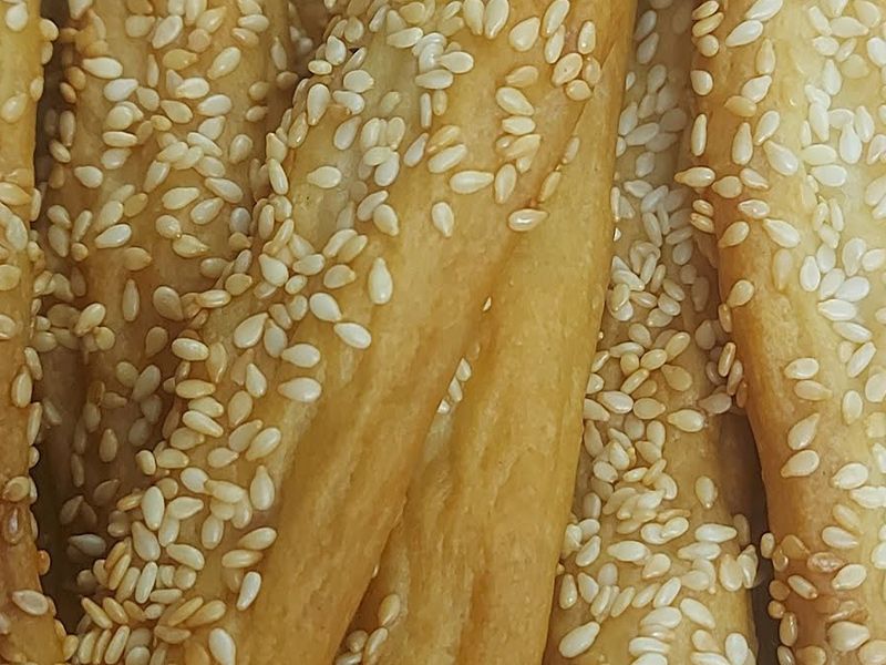 Thin Rusk With Sesame