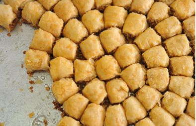 Kol W Shkor Baklava