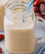 Dates With Milk Juice