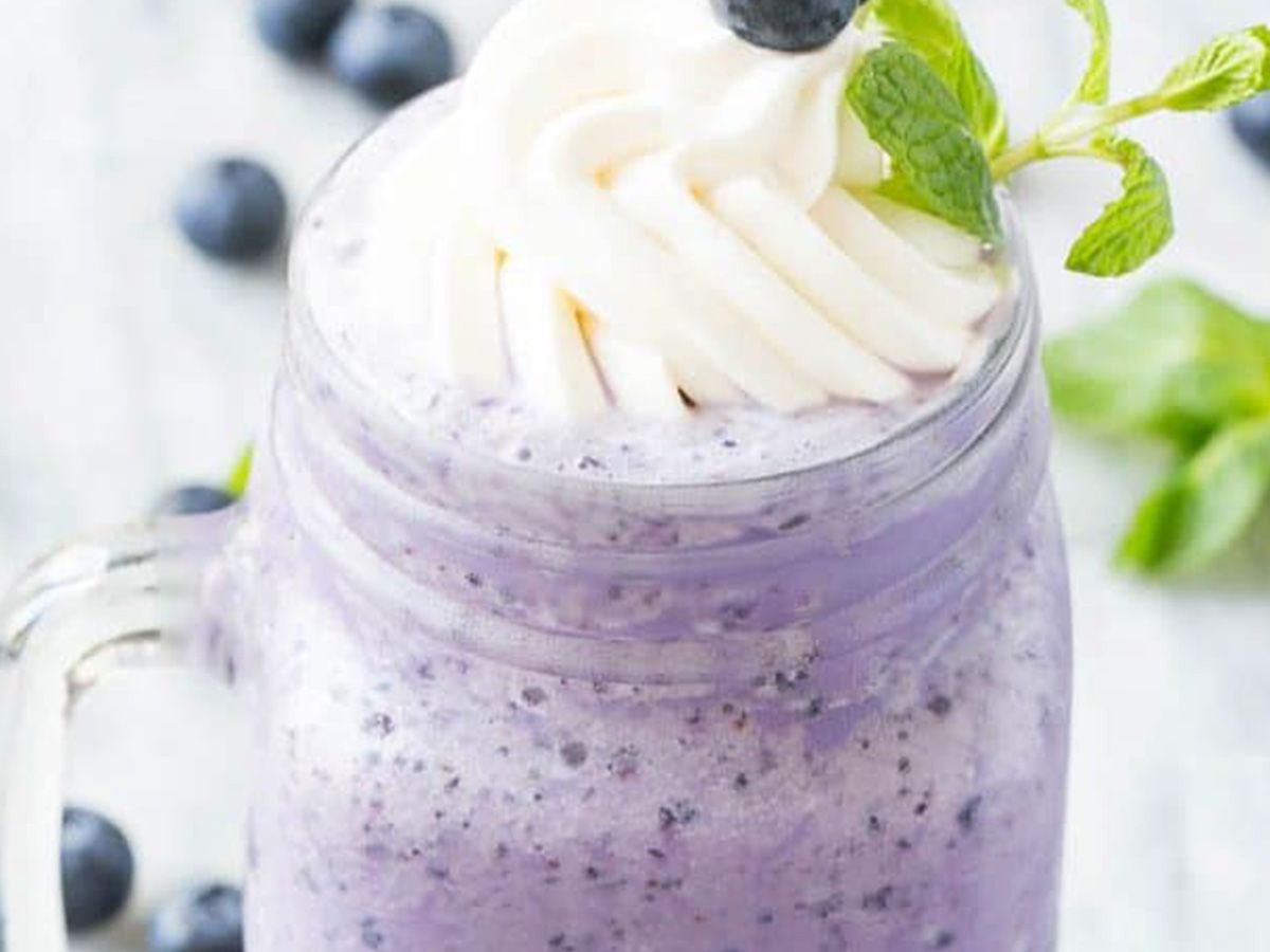 Blueberry Milkshake