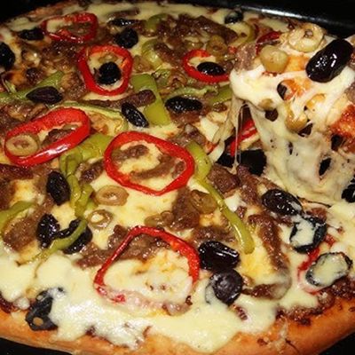 Corned Beef Italian Pizza