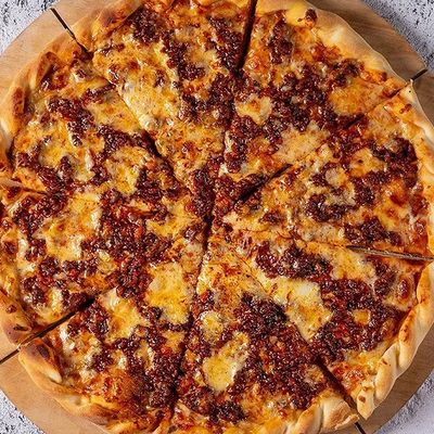 Italian Bolognese Pizza