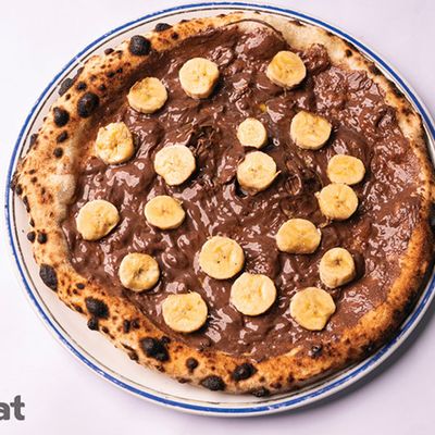 Banana Choclate Pizza