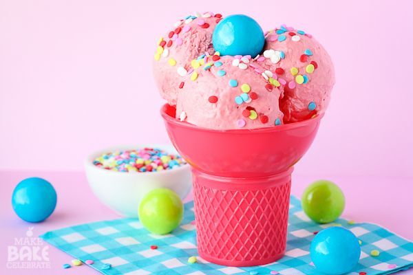 Bubble Gum Ice Cream Scoop