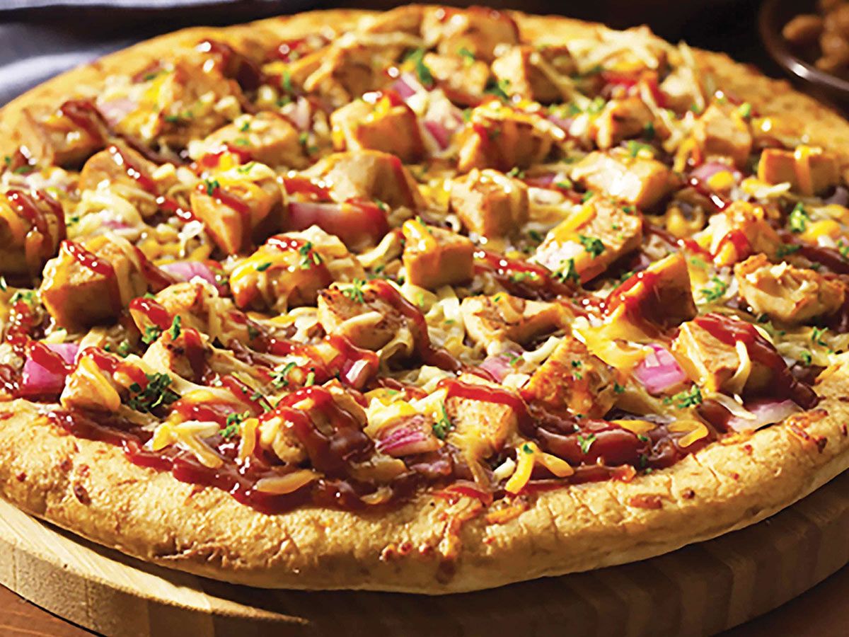 Extra chicken supreme pizza