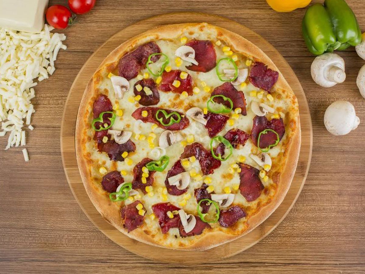 Pastrami Pizza