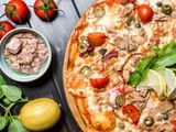 Italian tuna pizza
