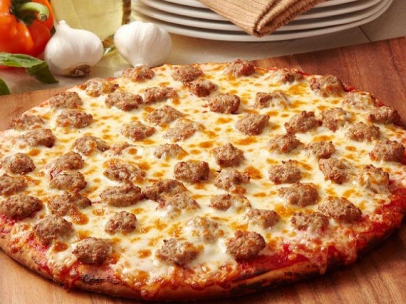 Alexandrian Sausage Pizza