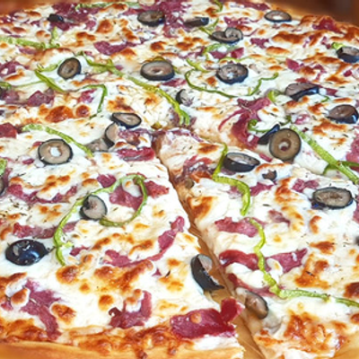 Mixed Meat Oriental Pizza