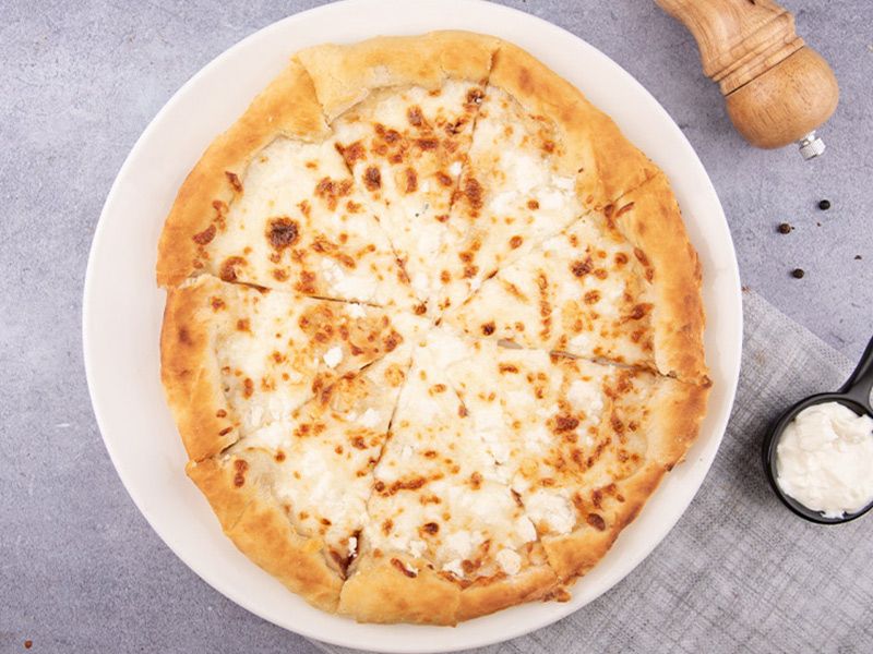 Alexandrian Pizza