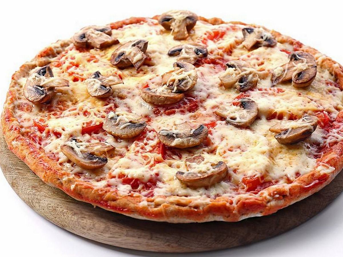 Mushroom Italian pizza
