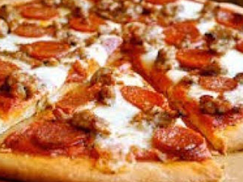 Italian Smoked Oriental Sausage Pizza